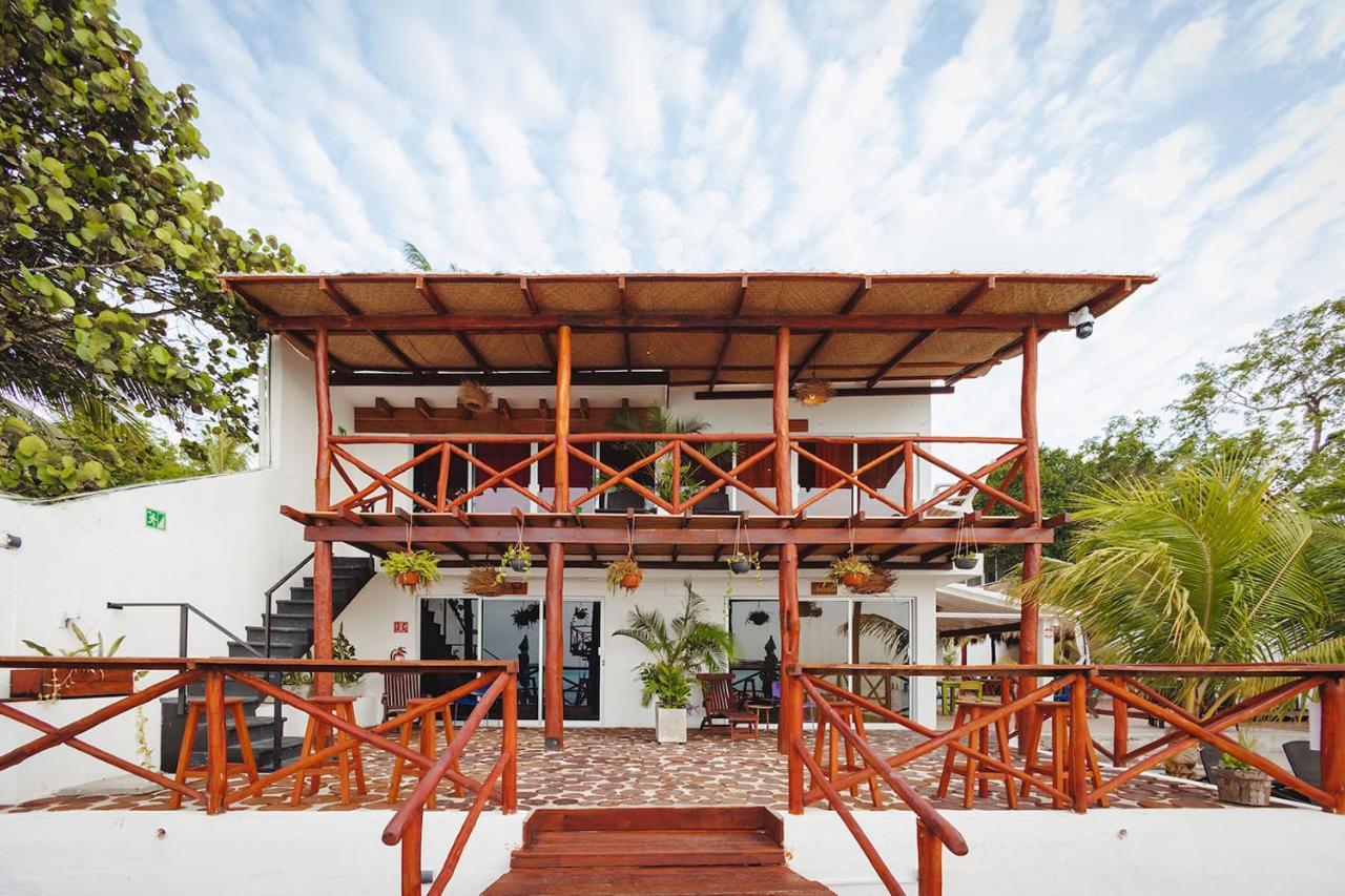 El Buho Lagoon Bacalar Luaran gambar