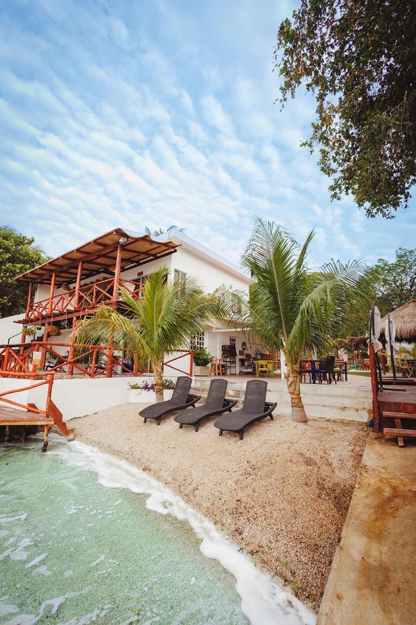 El Buho Lagoon Bacalar Luaran gambar